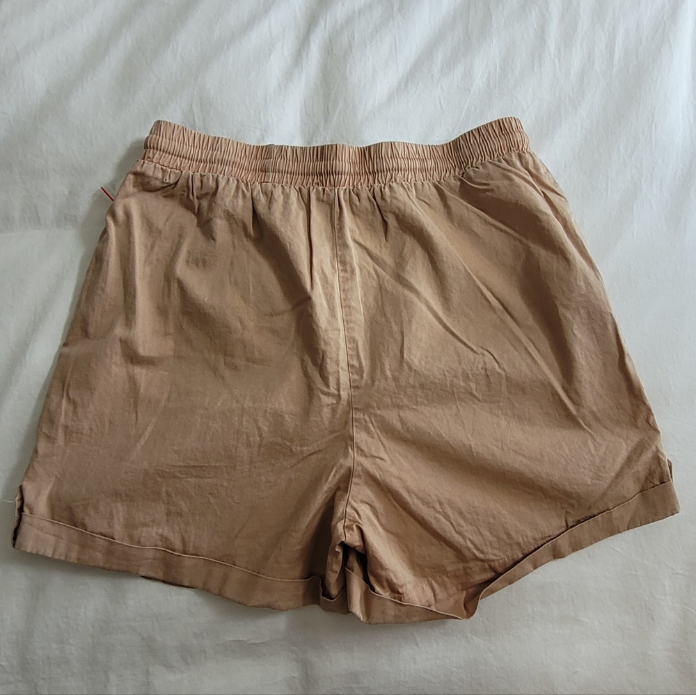Jane + Delancey Women's Shorts - Picture 2 of 5